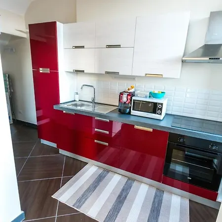 Bm Apartment Genoa